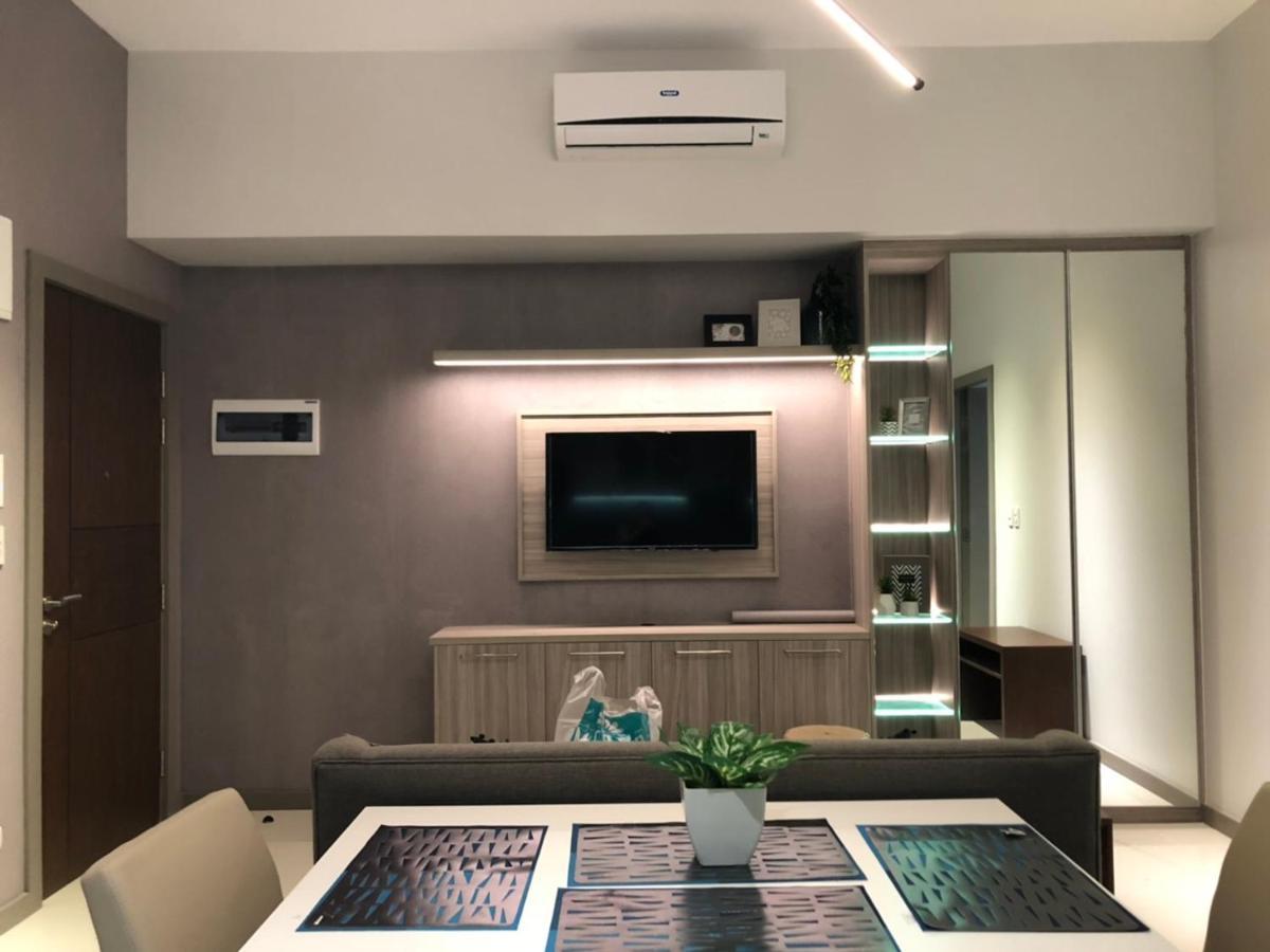 One Uptown Residence Taguig Buitenkant foto